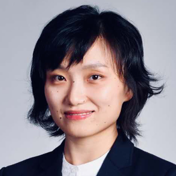 Ying Ying Zhang